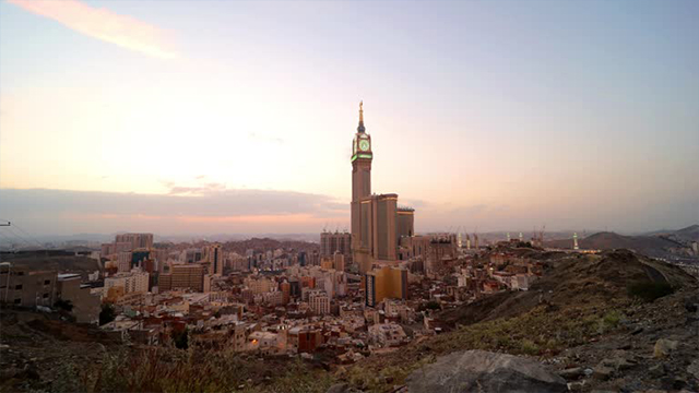 Explore Makkah's Historical & Spiritual Landmarks.